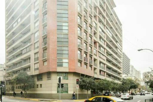 Depto 707 Excelente Ubicacion Metro Sta Lucia, Barrio Paris Londres Centro Santiago 아파트 외부 사진
